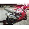 Image 4 : 2002 - HONDA CBR600F4 // SALVAGE TITLE