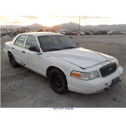 2002 - FORD CROWN VICTORIA // TX TITLE
