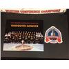 Image 2 : VANCOUVER CANUCKS FAN SOUVENIR LOT