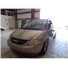 Image 2 : 2002 - CHRYSLER TOWN AND COUNTRY