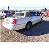 Image 4 : 2001 - LINCOLN TOWN CAR