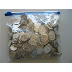 LOT, ASSORT SILVER QUARTERS