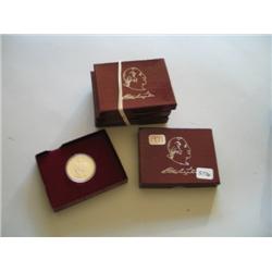 1982 COMMEMORATIVE HALF DOLLAR (qty: 4)