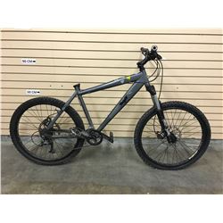 BLACK NORCO BIGFOOT FRONT SUSPENSION MOUNTAIN BIKE WITH FRONT AND REAR HYDRAULIC DISK BRAKES