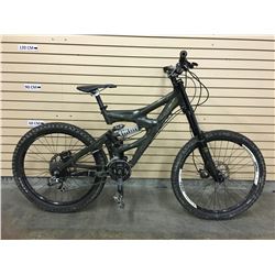 GREEN GIANT FAITH FULL SUSPENSION DOWNHILL MOUNTAIN BIKE WITH FRONT AND REAR HYDRAULIC DISK BRAKES