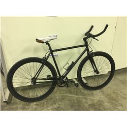 BLACK NO NAME FIXED GEAR BIKE