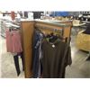 Image 2 : MOBILE RETAIL CLOTHING DISPLAY RACK, APPROX. 3' X 3', SQUARE