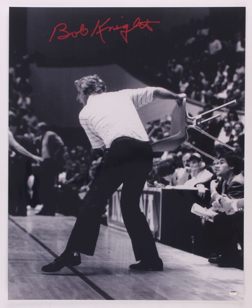 Bobby Knight Signed Indiana Hoosiers Throwing Chair 16x20 Photo Schwartz Coa