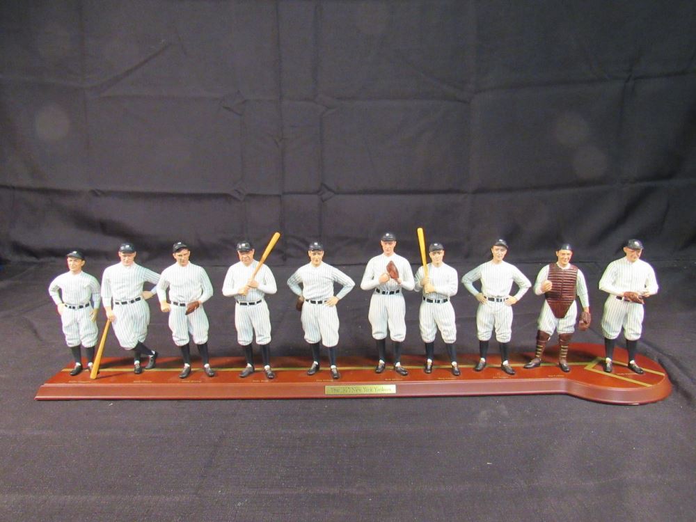 Danbury Mint 1927 New York Yankees Murderers Row Team Figurine