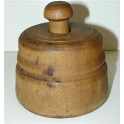 PRIMITIVE WOODEN BUTTER PRINT