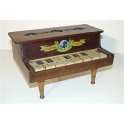 MINIATURE CHILD'S CHIME PIANO