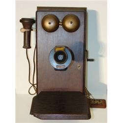 OAK WALL MOUNTED ANTIQUE TELEPHONE