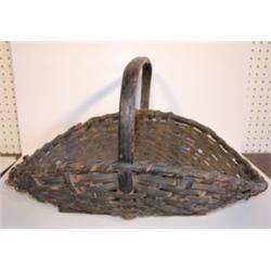 BLACK PAINTED GATHERING BASKET