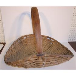 LARGE PRIMITIVE GATHERING BASKET