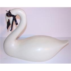 DECORATIVE SWAN DECOY