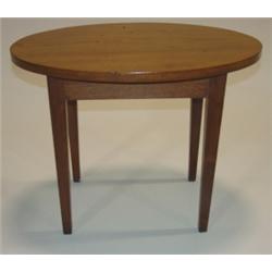 MINIATURE TAPERED LEG STAND