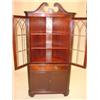 Image 2 : BALTIMORE, MARYLAND MAHOGANY CORNER CABINET