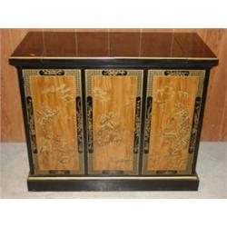 DREXEL BLACK LAQUERED ORIENTAL SERVER