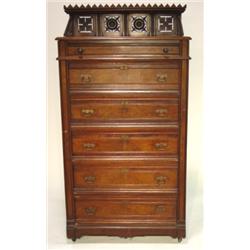ORNATE WALNUT VICTORIAN CHEST