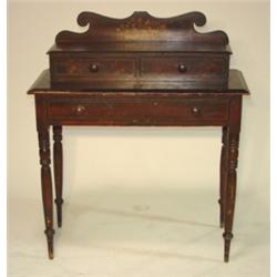 NEW ENGLAND ORIGINAL PAINTED DRESSING TABLE