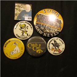 (5) Different 1970-80 Hawkeye Homecoming Pin-backs.