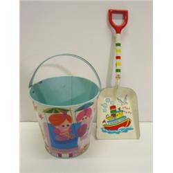 LOT OF 2 CHILD'S TOYS