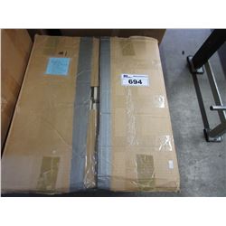 BOX OF APPROX 40 TO 50 COLLECTORS PLATES INCLUDES ROCKWELL PLATES (B2)
