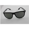 Image 2 : RAY-BAN SUNGLASSES WITH CASE