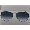 Image 2 : RAY-BAN SUNGLASSES WITH CASE