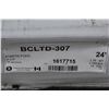 Image 2 : LOT OF 14 6IN BY 8IN FIR BEAMS FOHC - 3 BEAMS @ 24 FT, 2 BEAMS @ 22FT AND 9 BEAMS @ APPROX. 20 FT