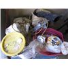 Image 1 : PALLET OF SALT/MOTORMASTER TDH FLUID/EXTENSION CORD/MISC
