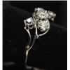 Image 2 : LADIES 14 KT. WHITE GOLD DIAMOND RING
