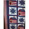 Image 3 : AMERICANA DECORATED SUMMERTIME QUILT