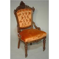 VICTORIAN WALNUT SIDE CHAIR