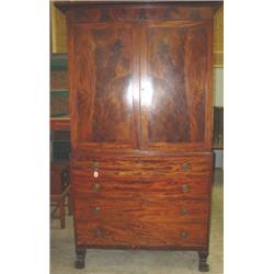 CLASSICAL WALNUT LINEN PRESS