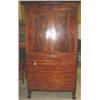Image 1 : CLASSICAL WALNUT LINEN PRESS
