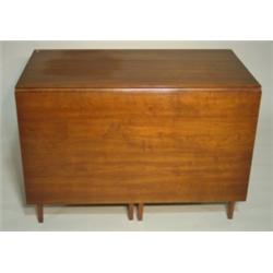 HENKEL-HARRIS BLACK CHERRY DINING TABLE