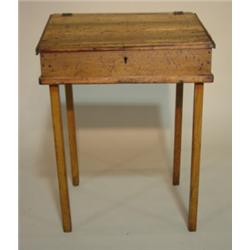 PRIMITIVE DELAWARE SCHOOL DESK