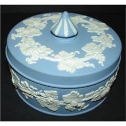 WEDGWOOD COVERED CANDY DISH