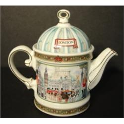 SADLER ENGLISH TEAPOT