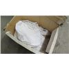 Image 2 : Box of White "Ryan's" Aprons