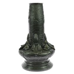 Handmade Old Handwork Bronze Frog Vase Figure