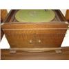 Image 2 : OAK VICTOR VICTROLA TALKING MACHINE