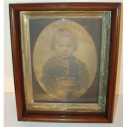 WALNUT SHADOW BOX PICTURE FRAME