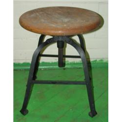 ANTIQUE WORKMAN'S STOOL