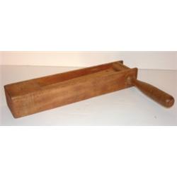 PRIMITIVE WOODEN CLACKER