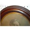 Image 2 : VICTORIAN WALNUT OVAL FRAME