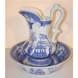 BLUE TRANSFERWARE WASHBOWL & PITCHER