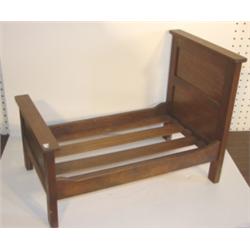 SOFTWOOD DOLL BED