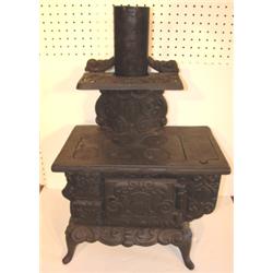 MINIATURE CAST IRON COOK STOVE